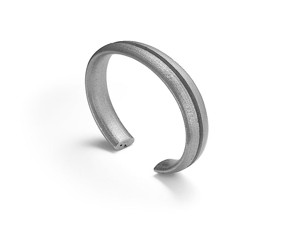 Cleft Cuff