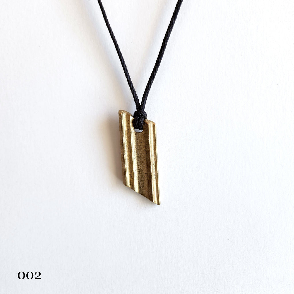 Molaris Necklace 02